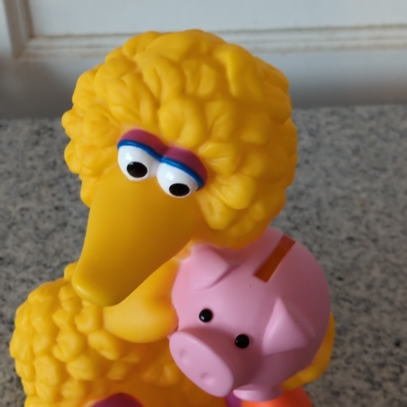 Vintage Sesame Street Big Bird Bank - Picture 9 of 9